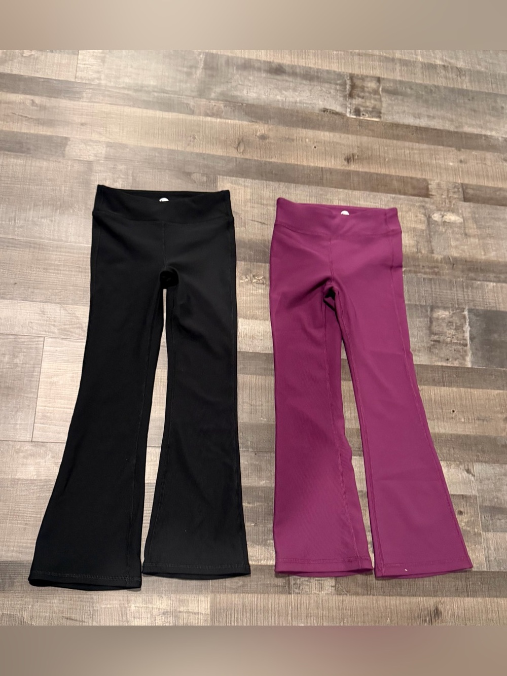 Yogalicious Kids Flare Leggings in Black & Plum